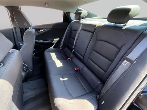 Used 2025 Chevrolet Malibu LT FWD image 20