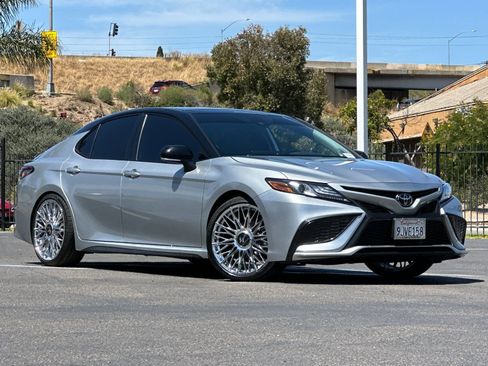 Used 2024 Toyota Camry XSE w/ Blackout Package (TMS) FWD image 8