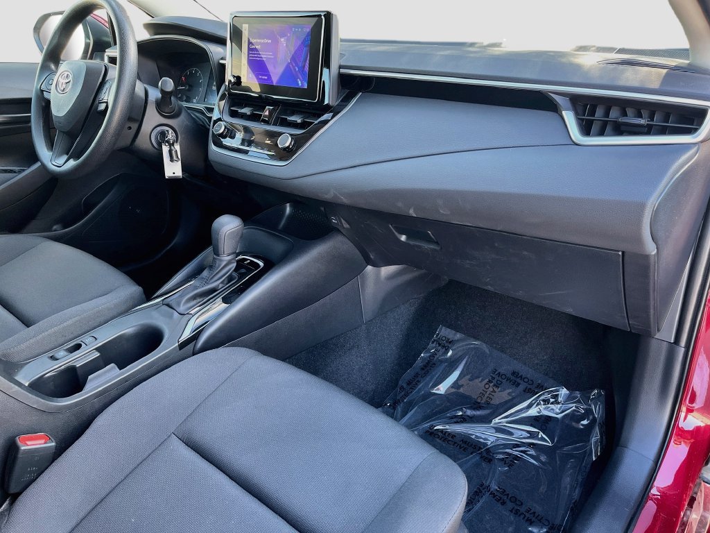 Used 2025 Toyota Corolla LE FWD image 26