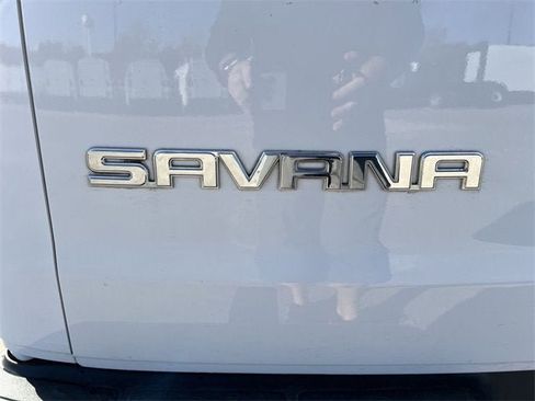 Used 2019 GMC Savana 2500 w/ Driver Convenience Package image 28