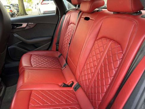 Used 2023 Audi S4 Premium Plus w/ Premium Plus Package AWD/4WD image 18