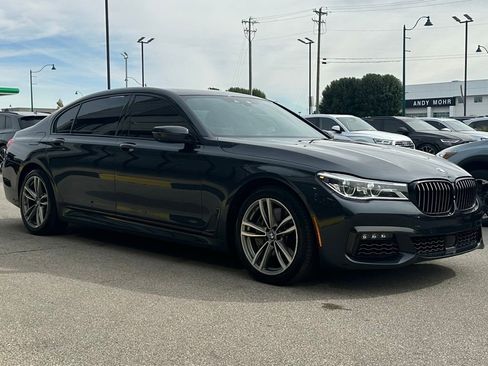 Used 2019 BMW 750i xDrive w/ Executive Package image 13
