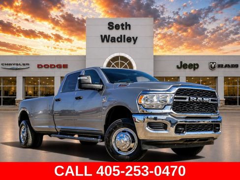 Used 2023 RAM 3500 Tradesman AWD/4WD image 1