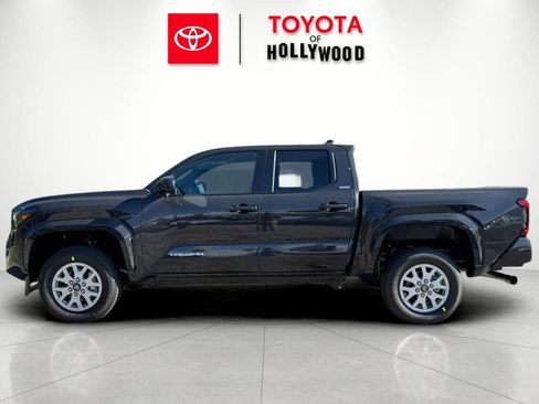 New 2026 Toyota Tacoma SR5 image 9