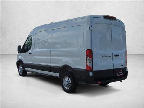 New 2026 Ford Transit 250 148 Medium Roof w/ Load Area Protection Package RWD image 9