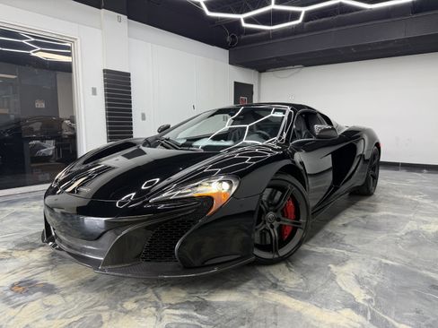 Used 2016 McLaren 650S Spider RWD image 7