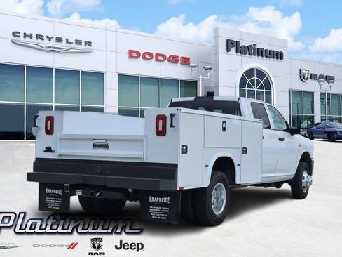 New 2026 RAM 3500 Tradesman w/ Chrome Appearance Group A AWD/4WD image 6