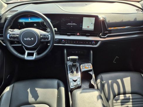 Used 2023 Kia Sportage SX FWD image 11