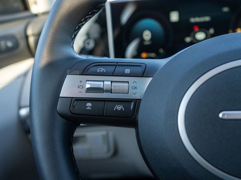 New 2025 Hyundai Tucson Limited image 27