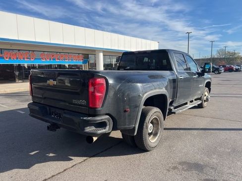 Used 2023 Chevrolet Silverado 3500 High Country w/ Snow Plow Prep/Camper Package image 4