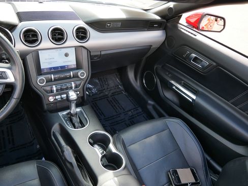 Used 2020 Ford Mustang Premium RWD image 11