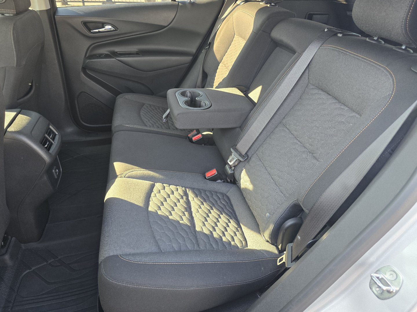 Used 2021 Chevrolet Equinox LT FWD image 28