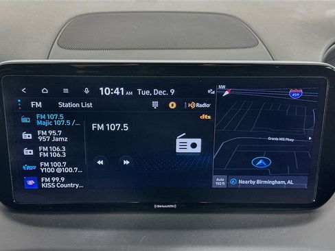 Used 2023 Hyundai Santa Fe SEL image 21