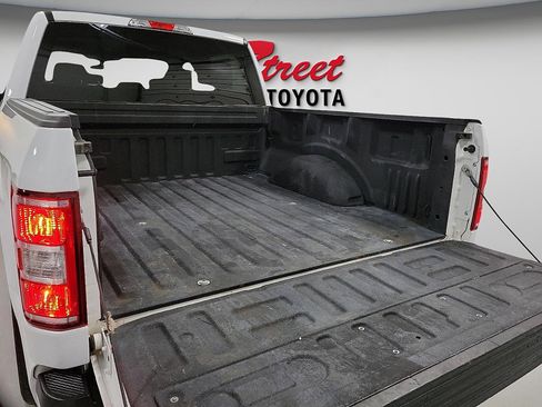 Used 2019 Ford F150 XL w/ Equipment Group 101A Mid image 7