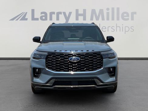 New 2026 Ford Explorer ST-Line RWD image 8