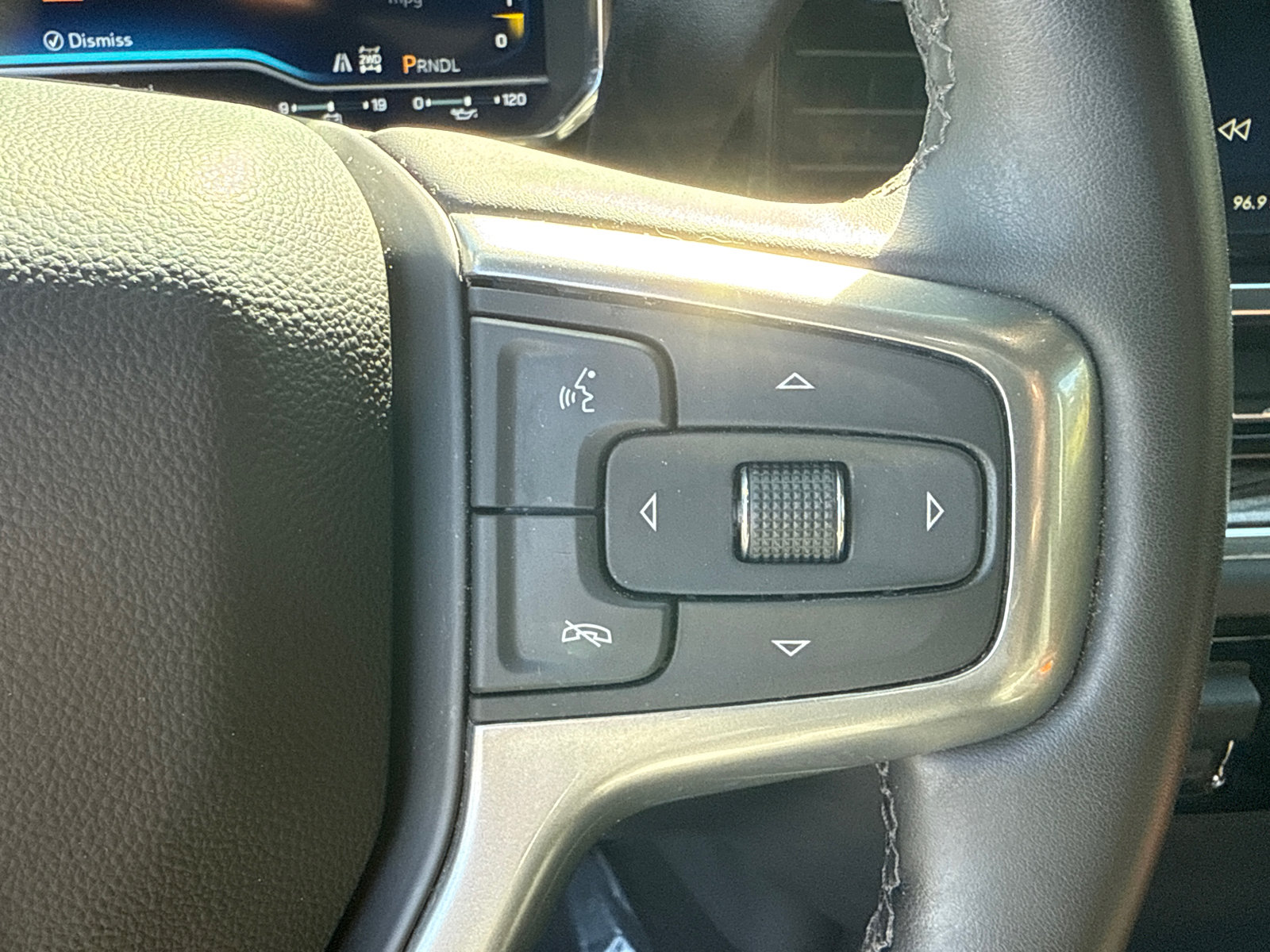 Used 2023 Chevrolet Silverado 1500 RST AWD/4WD image 14