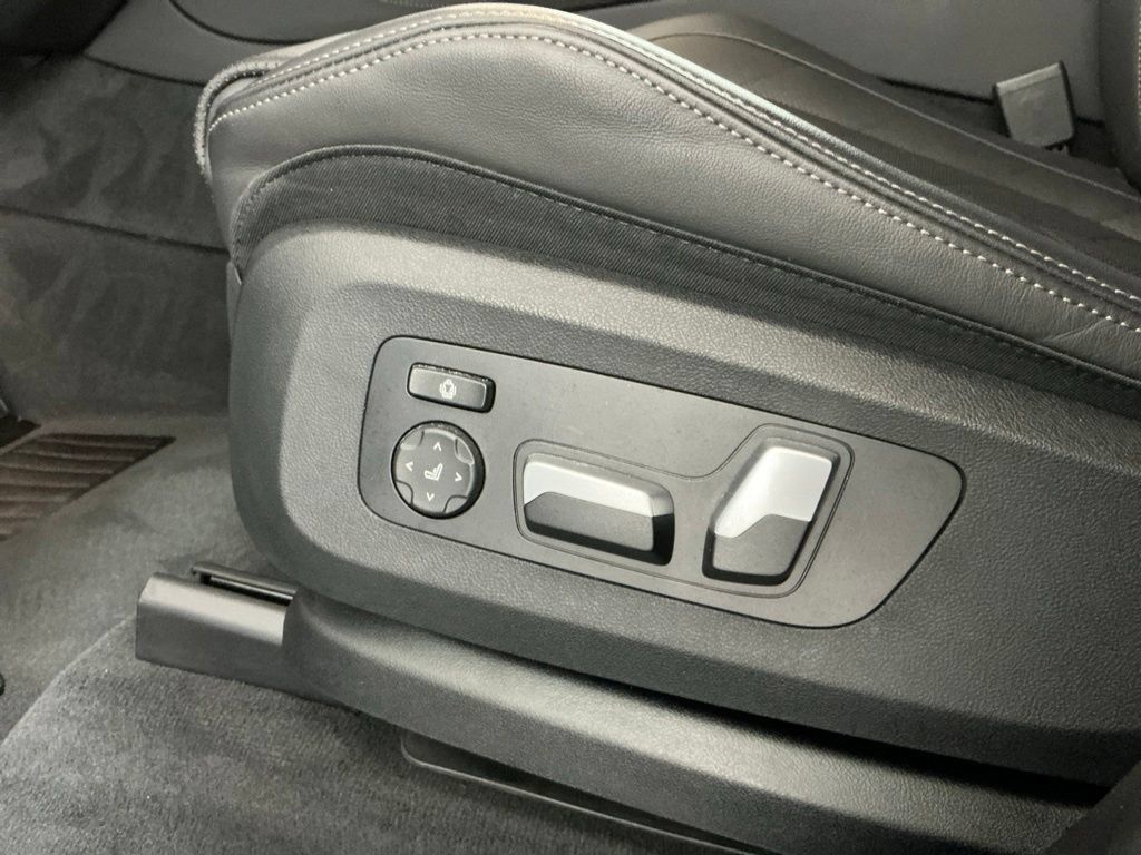 Certified 2023 BMW X5 sDrive40i w/ Premium Package RWD image 20