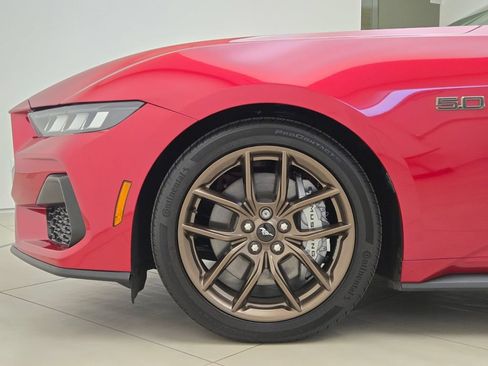 Used 2024 Ford Mustang GT Premium RWD image 13