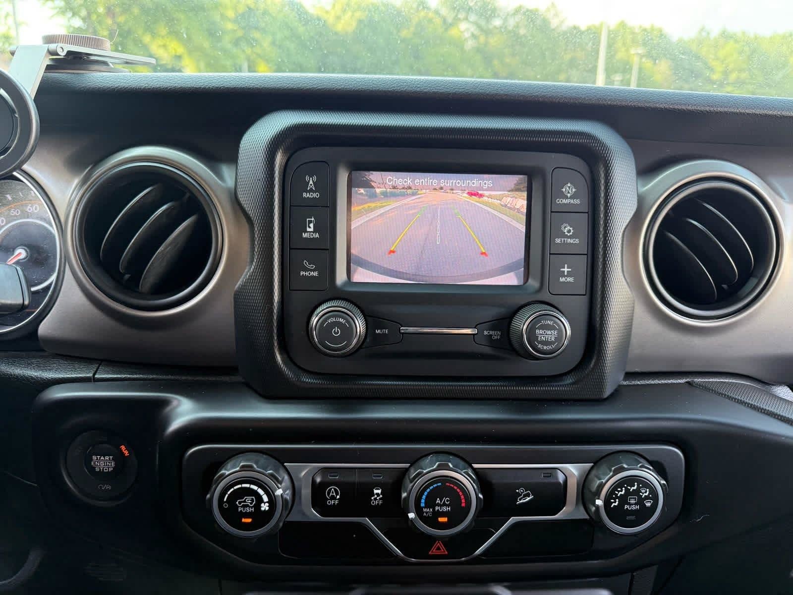 Used 2020 Jeep Wrangler Unlimited Sport S AWD/4WD image 19
