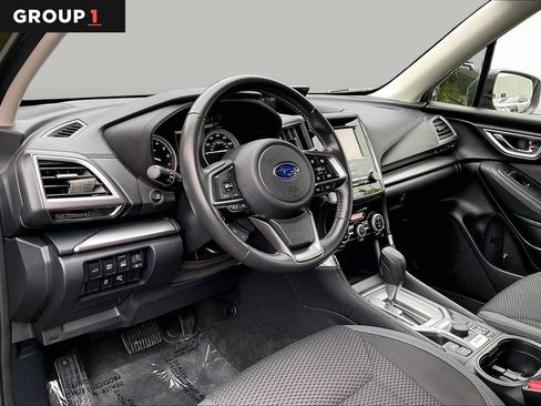 Used 2024 Subaru Forester Premium AWD/4WD image 18