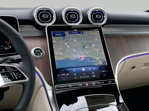 Certified 2026 Mercedes-Benz GLC 300 4MATIC image 6