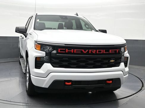 Used 2024 Chevrolet Silverado 1500 Custom RWD image 8