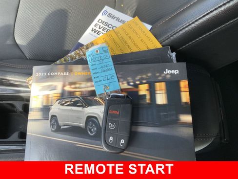 Used 2023 Jeep Compass Latitude AWD/4WD image 56