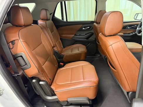 Used 2020 Chevrolet Traverse High Country AWD/4WD image 22