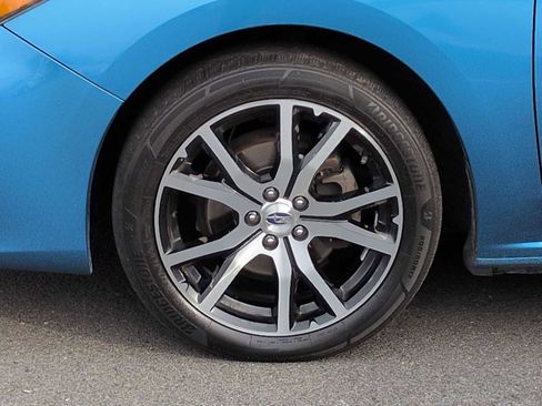 Used 2017 Subaru Impreza 2.0i Limited image 14