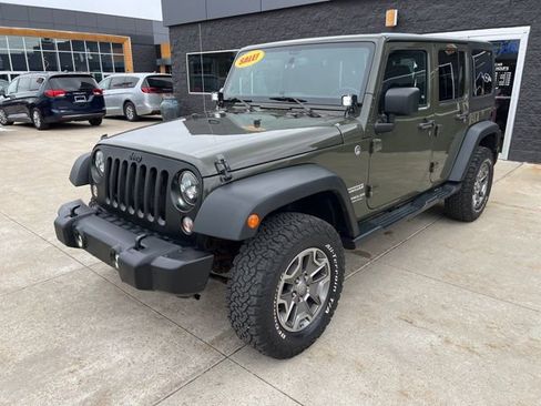 Used 2015 Jeep Wrangler Unlimited Sport w/ Quick Order Package 23S image 3