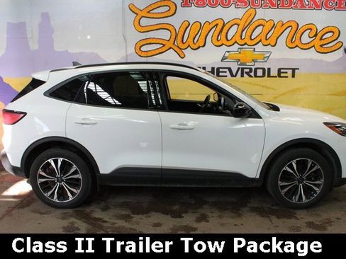 Used 2022 Ford Escape SEL w/ Equipment Group 302A image 1