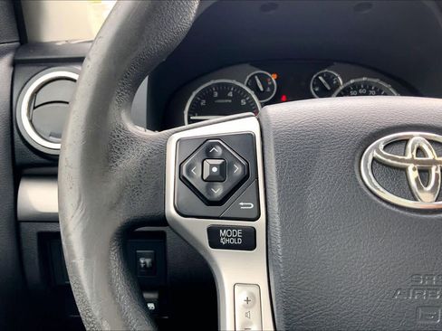 Used 2015 Toyota Tundra SR5 w/ SR5 Upgrade Package image 22