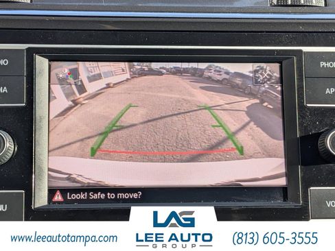 Used 2021 Volkswagen Tiguan S image 21