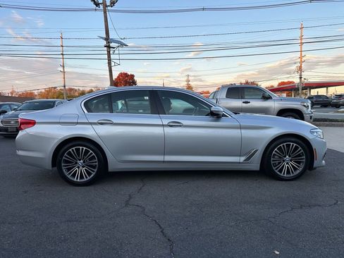 Used 2018 BMW 530i xDrive xDrive image 8