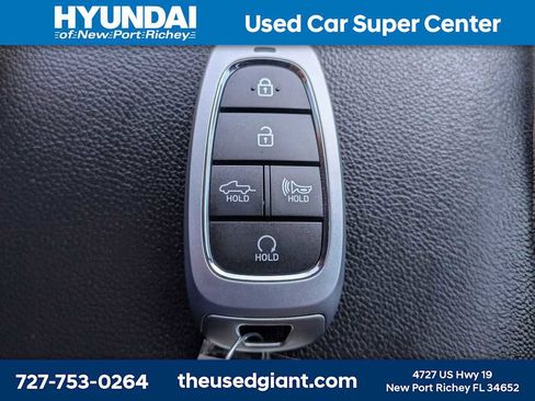 Certified 2023 Hyundai Santa Cruz Limited AWD/4WD image 40