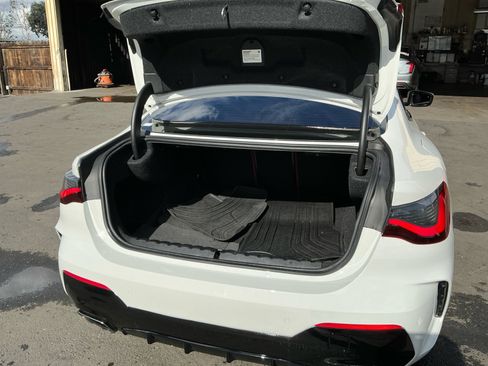 Used 2022 BMW M440i Coupe image 27