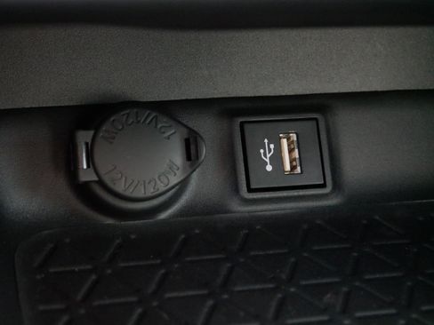 Certified 2025 Toyota RAV4 XLE Premium image 29