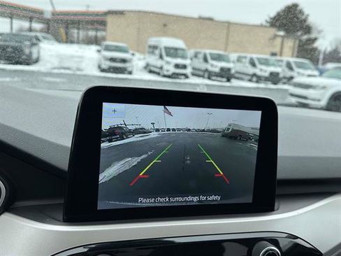 Used 2020 Ford Escape SE Sport image 21