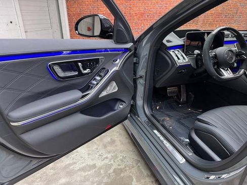 New 2026 Mercedes-Benz S 63 AMG S image 9