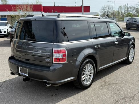Used 2019 Ford Flex SEL w/ Equipment Group 202A image 5