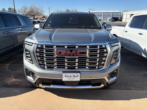 New 2026 GMC Yukon XL Denali w/ Denali Reserve Package image 2