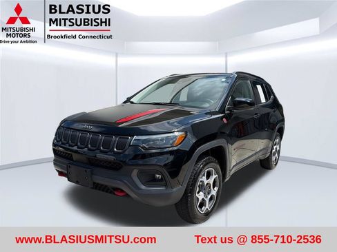 Used 2022 Jeep Compass Trailhawk w/ Trailhawk Elite Group AWD/4WD image 1
