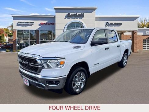 Used 2023 RAM 1500 Big Horn AWD/4WD image 4