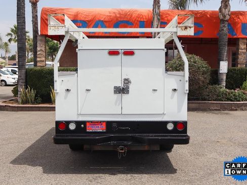 Used 2017 Ford F350 XL w/ Power Equipment Group image 9