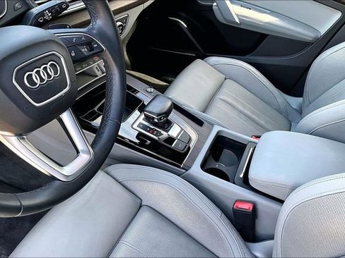 Used 2022 Audi Q5 2.0T Prestige w/ Prestige Package image 14