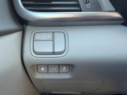 Used 2017 Kia Optima EX FWD image 17