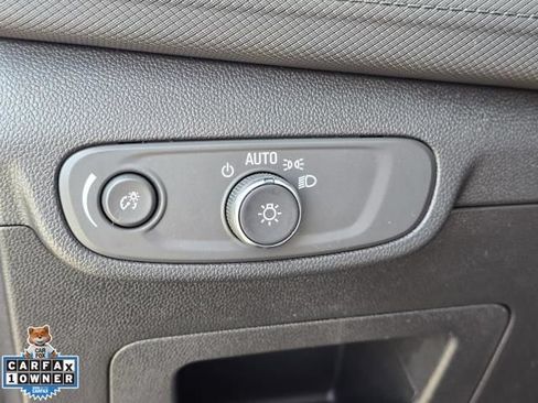 Used 2024 Chevrolet TrailBlazer LT w/ LT Cold Weather Package FWD image 20