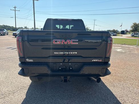 New 2026 GMC Sierra 2500 AT4 w/ AT4 Premium Plus Package image 21