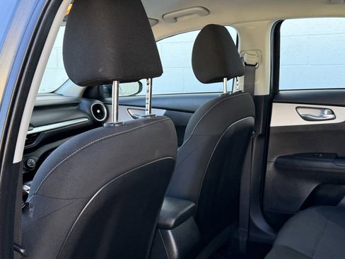 Used 2024 Kia Forte LXS image 20