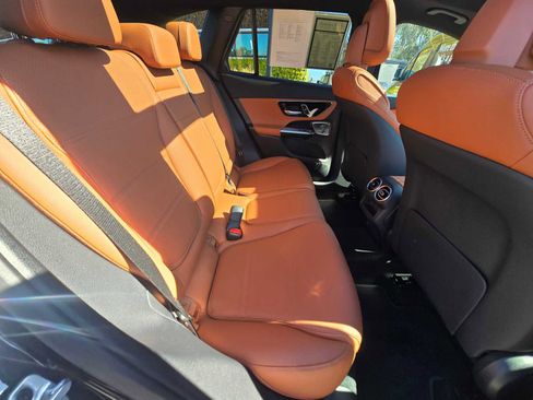 Used 2026 Mercedes-Benz GLC 300 4MATIC image 14